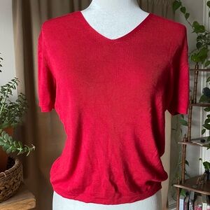 Red V Neck Lightweight Knit Short Sleeve Seasonal Top Size Small Medium